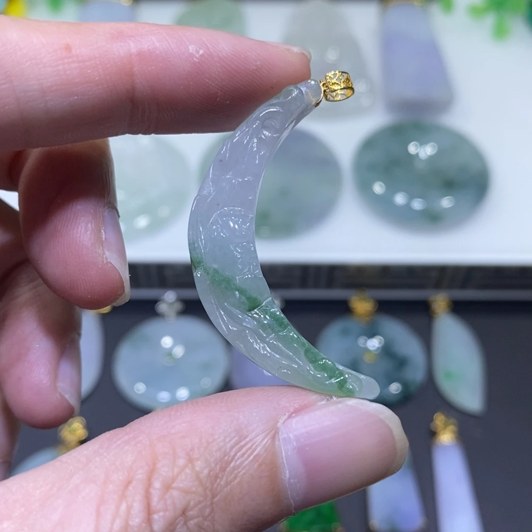 翡翠18K金镶嵌吊坠(不含链)