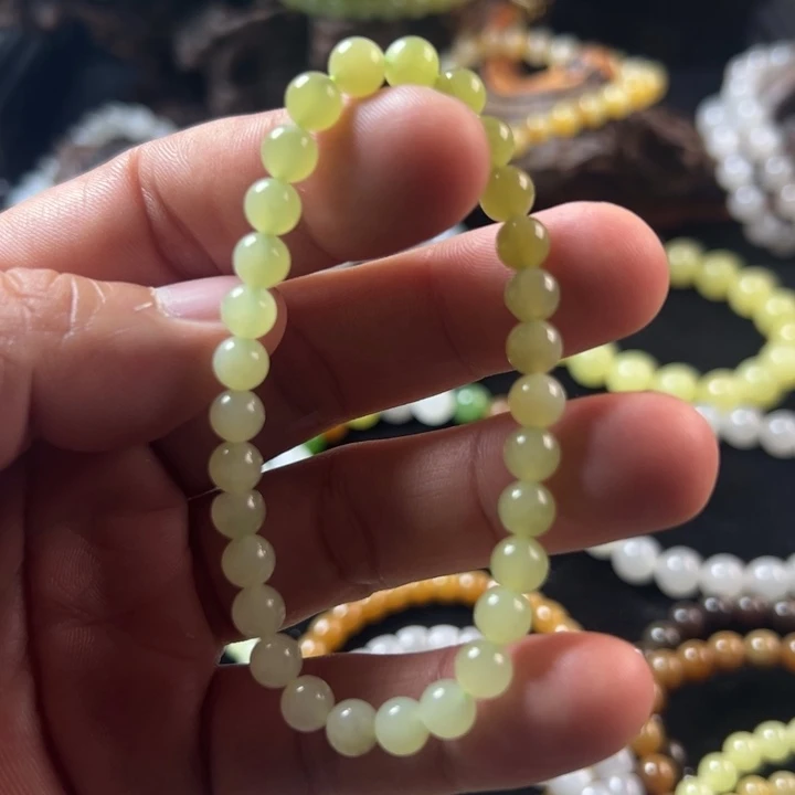 和田玉未镶嵌手串