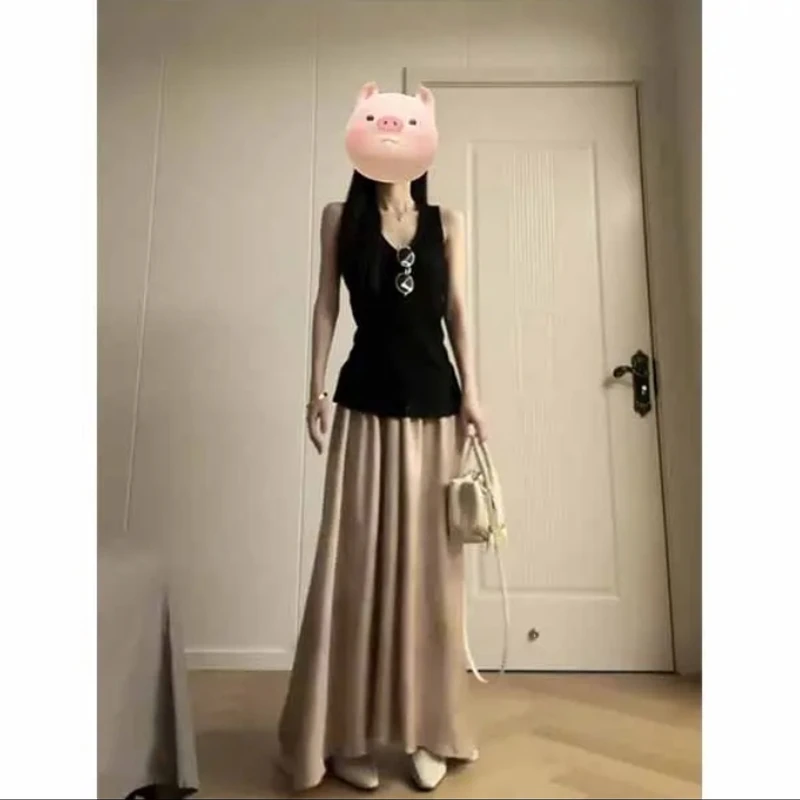 黑色气质挂脖背心2025夏季新款时尚无袖背心上衣咖色长裙二件套女