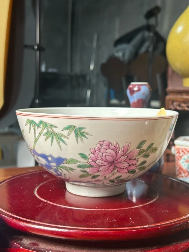 粉彩花鸟纹碗瓷器瓷器