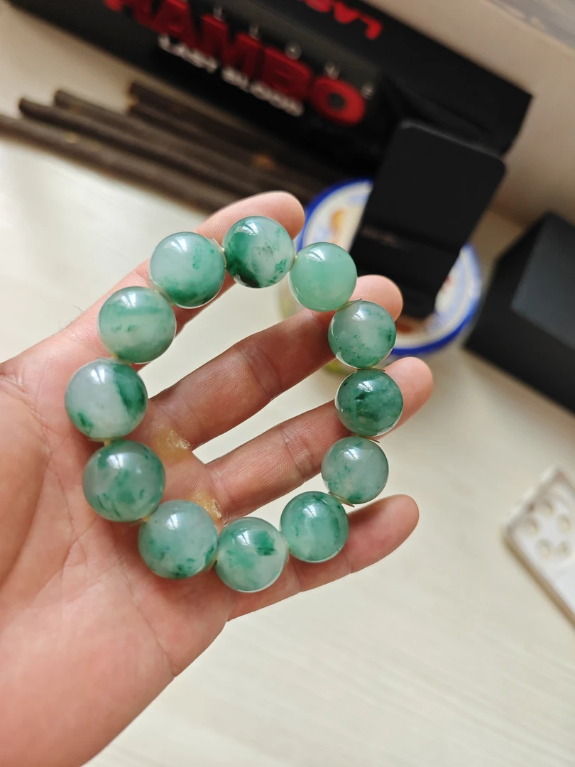 天然独龙玉手串卡18mm