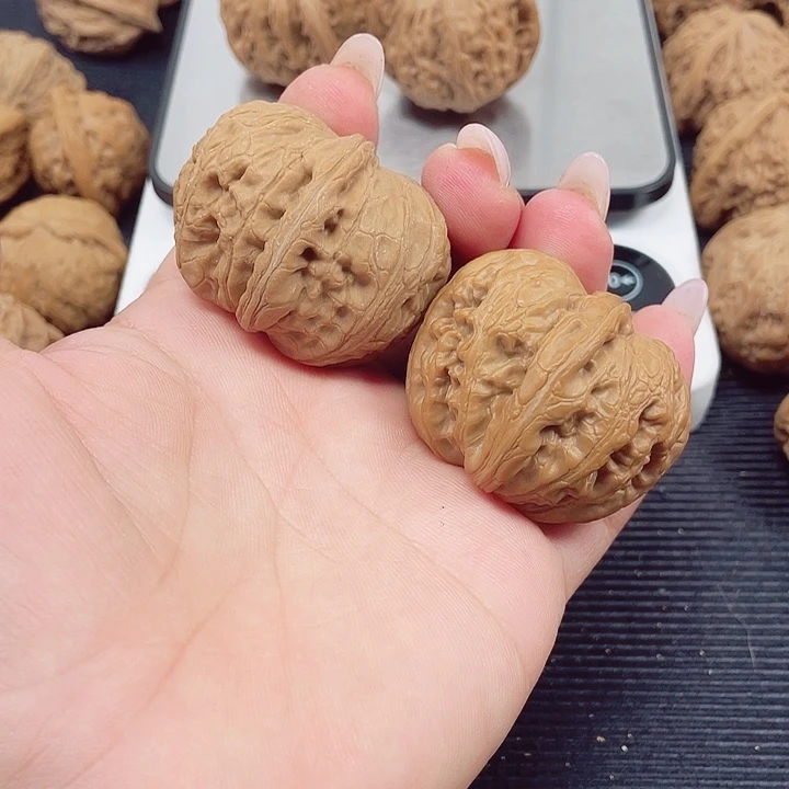 香****文玩核桃把件44全品元宝