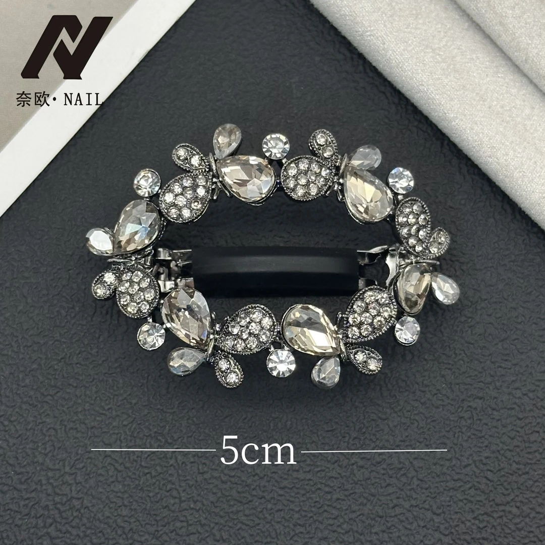 【NAIL·奈欧】设计师系列6112高级满十二只蝴蝶弹簧夹轻奢百搭精致