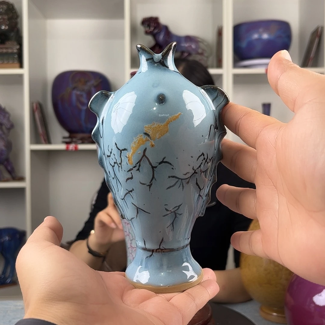 瓷片摆件……鱼瓶……