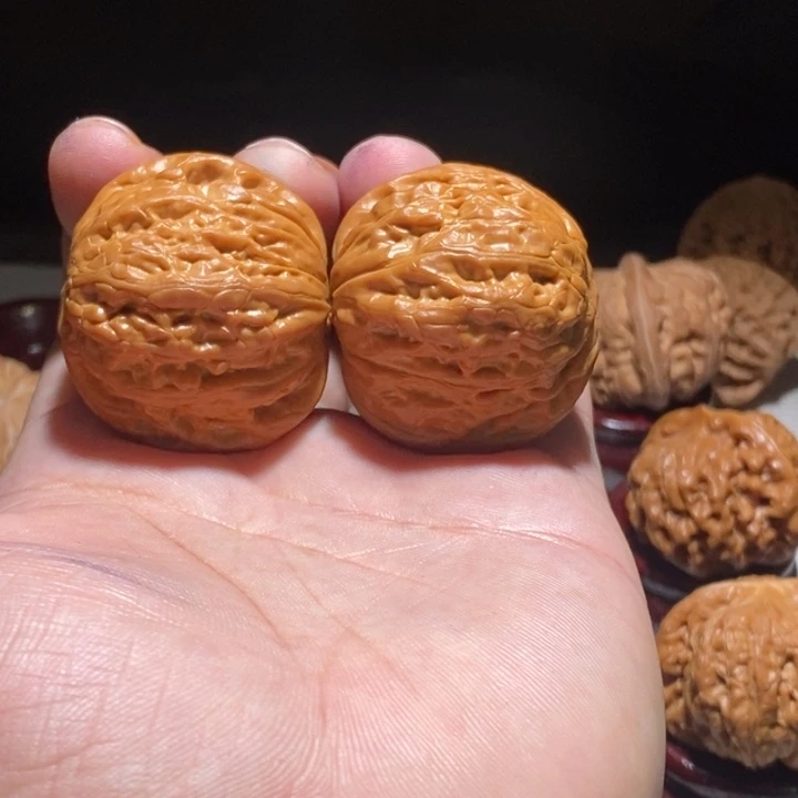 虹***侠把件文玩核桃41.5铁锤微修