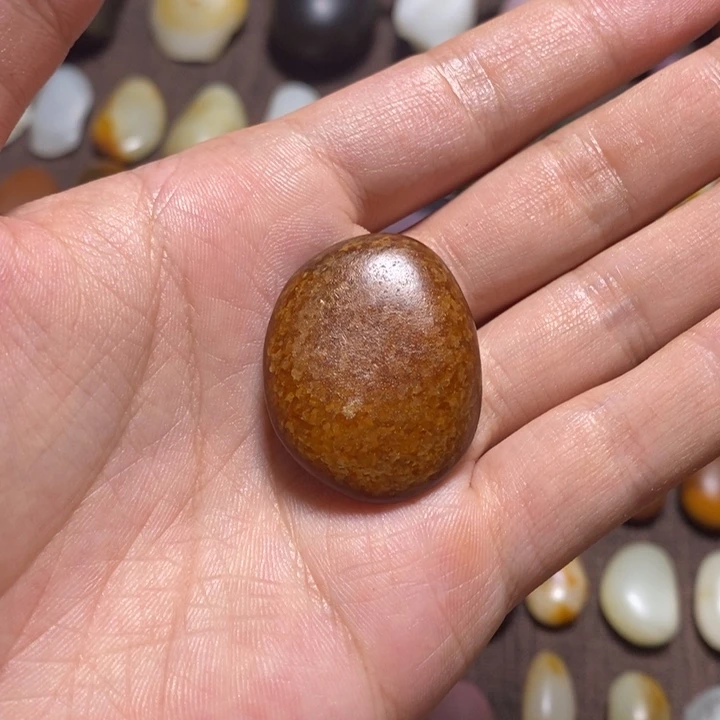 杭****和田玉未镶嵌珠宝奇石