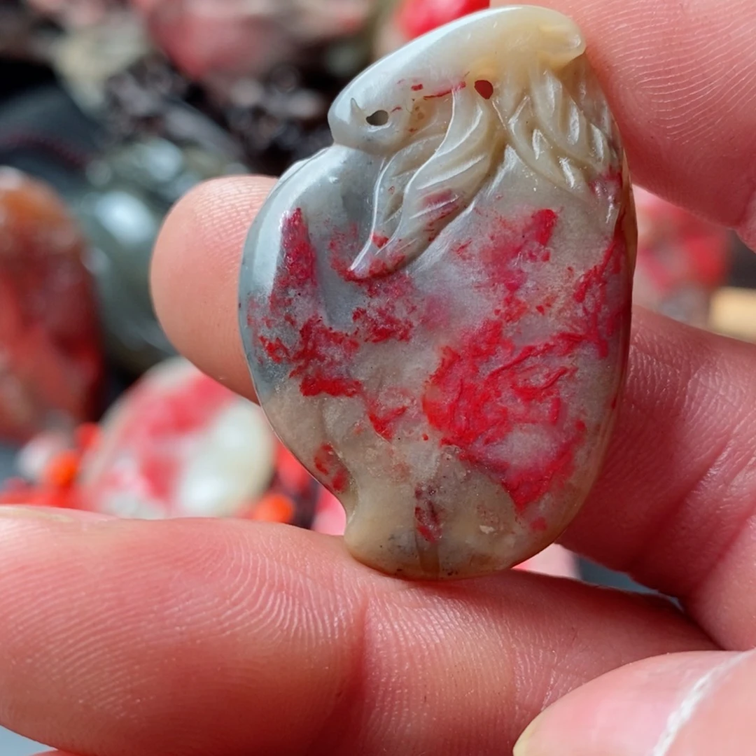 昌化鸡血石久**?昌化鸡血石挂件