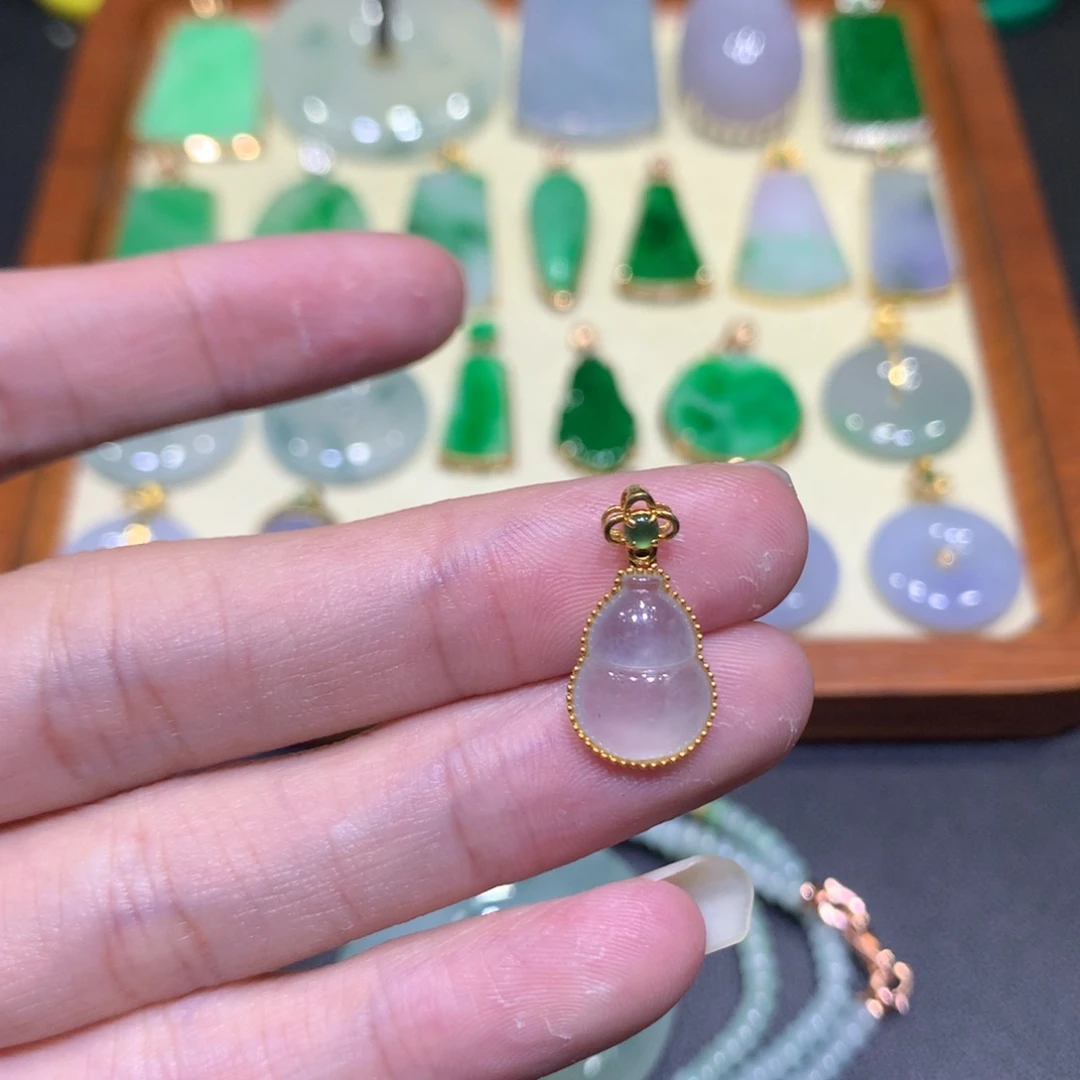 翡翠18K金镶嵌吊坠(不含链)