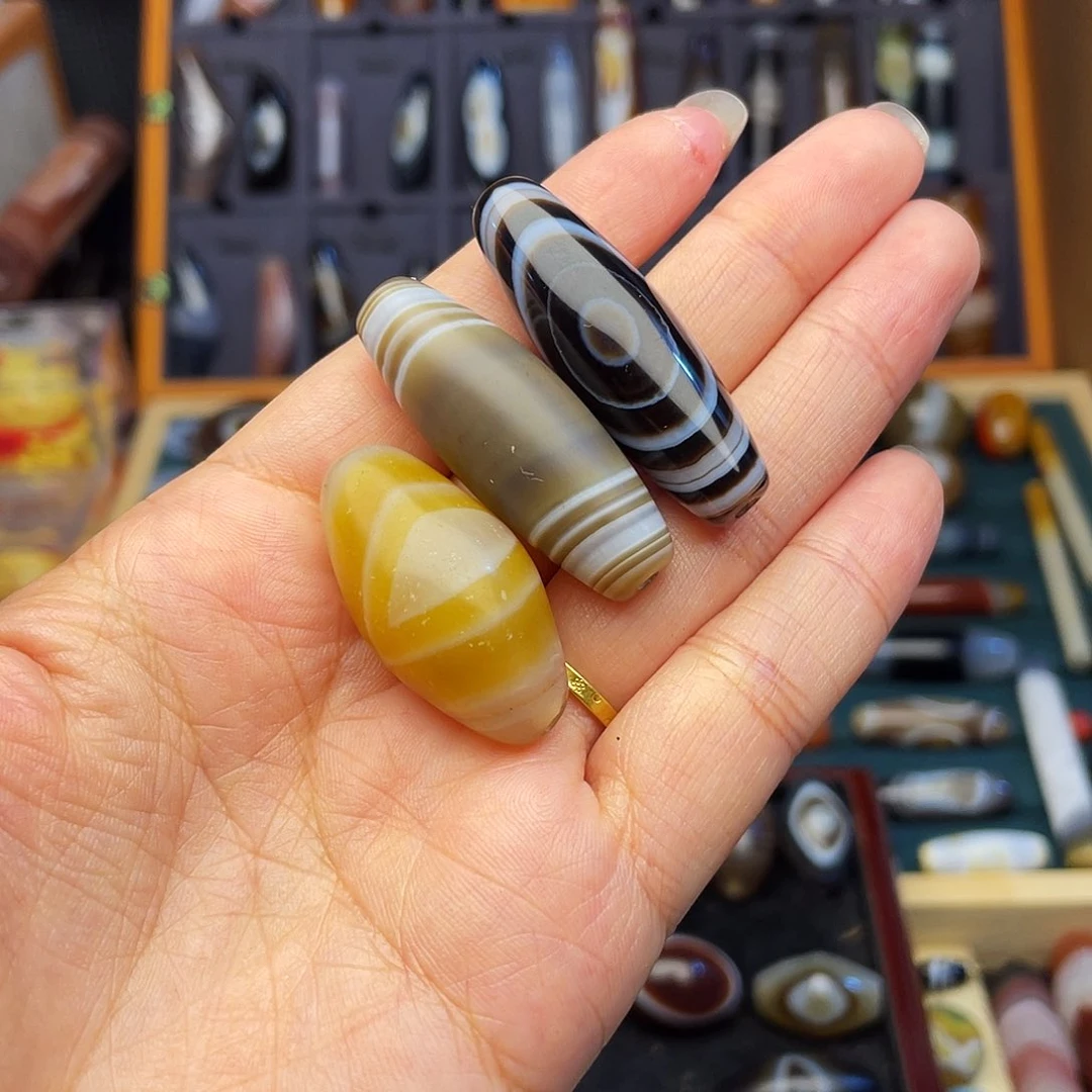 K***K未镶嵌玛瑙/玉髓珠宝奇石