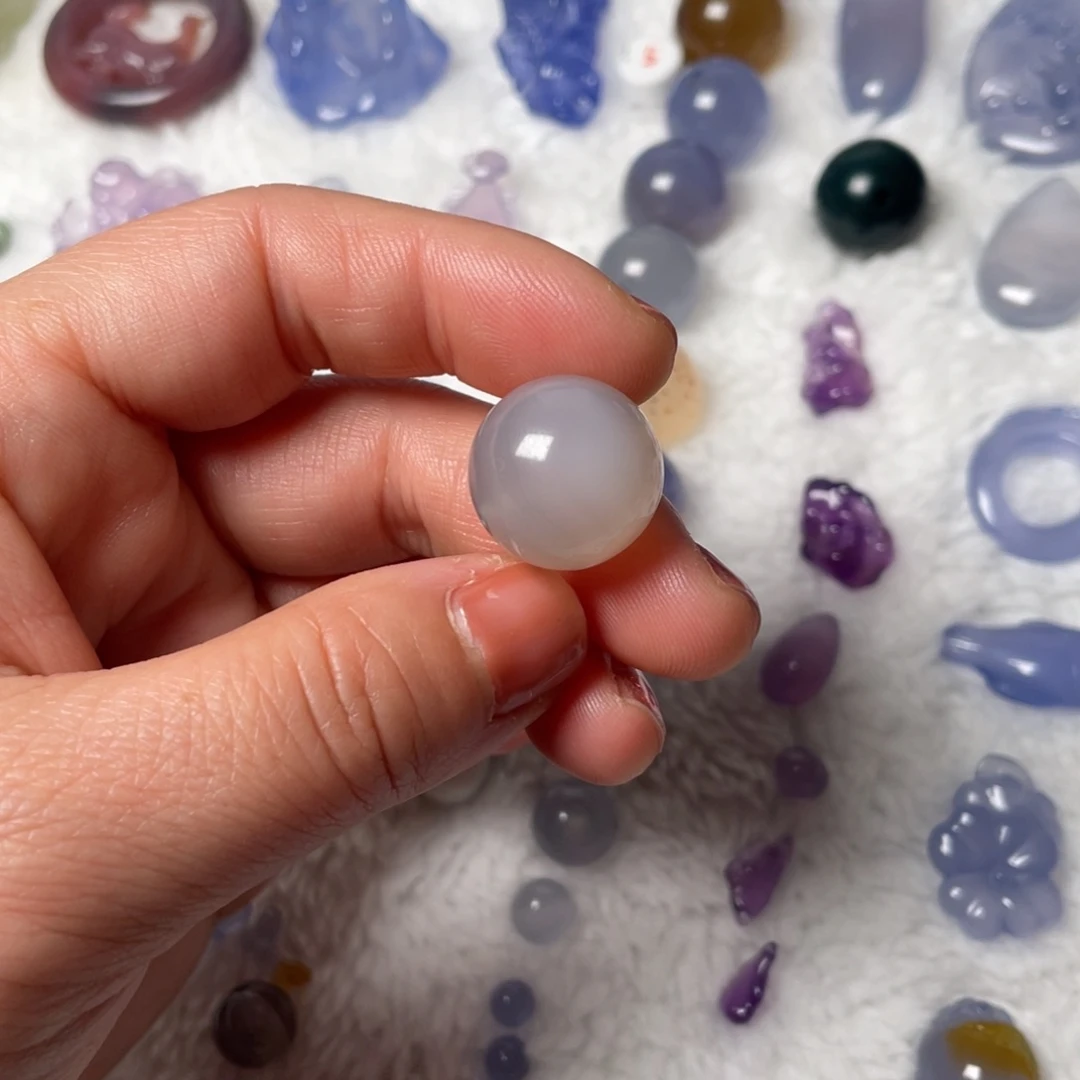 玛瑙/玉髓未镶嵌颈饰蓝玛瑙珠子