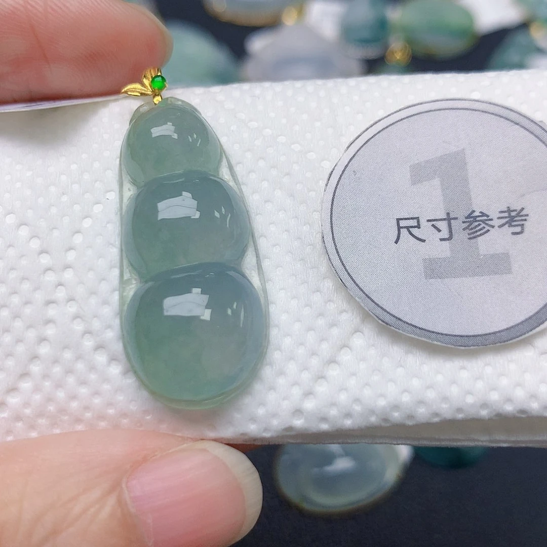 颈饰18K金镶嵌翡翠天然缅甸A货翡翠