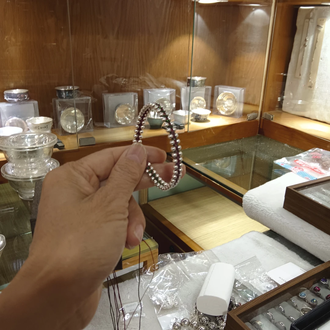 足银银制品 段银匠手工制作银手串