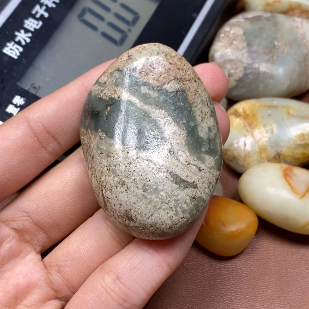 和田玉（糖玉）未镶嵌挂件