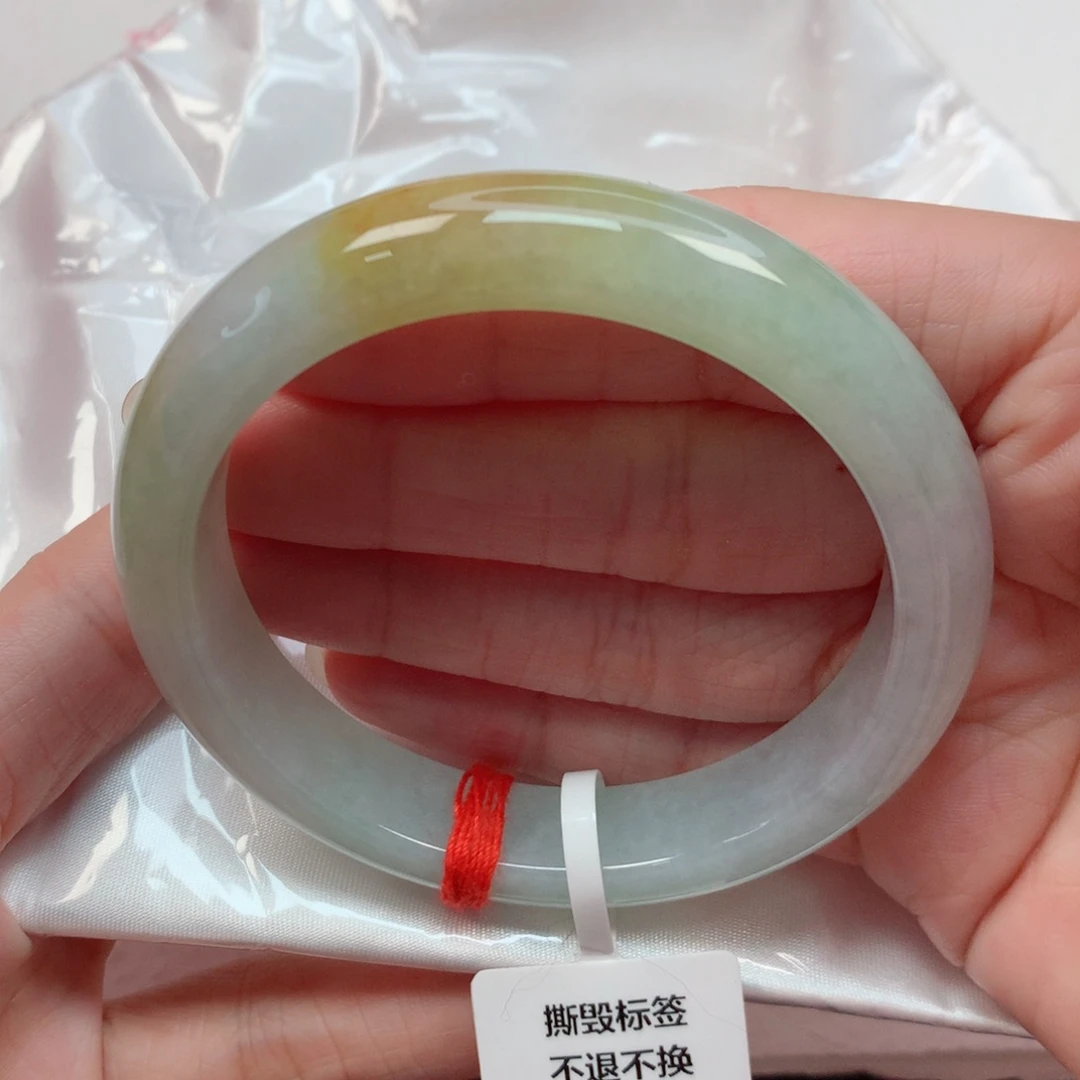 翡翠手镯未镶嵌56.6圈 特色镯