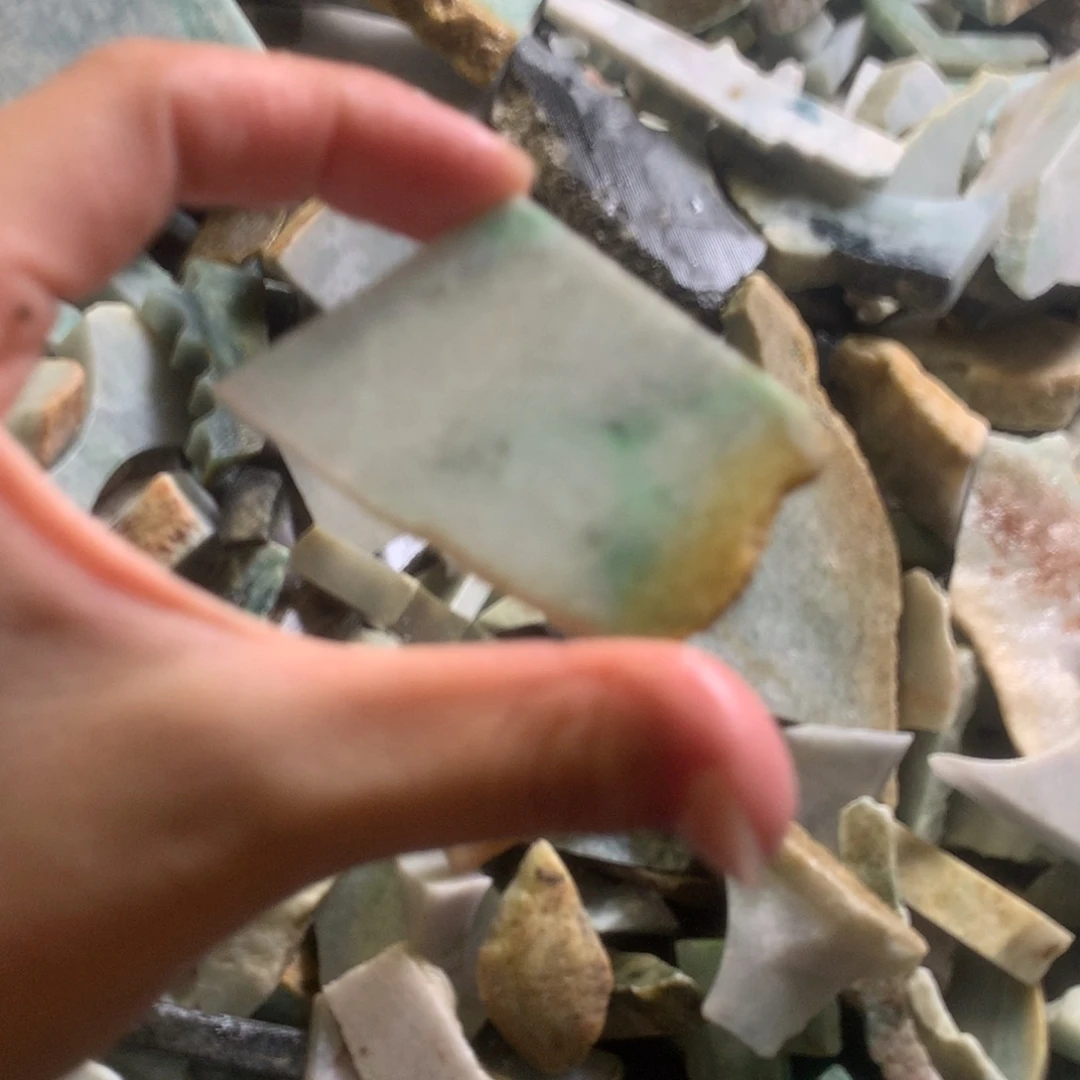 翡翠颈饰未镶嵌缅甸翡翠