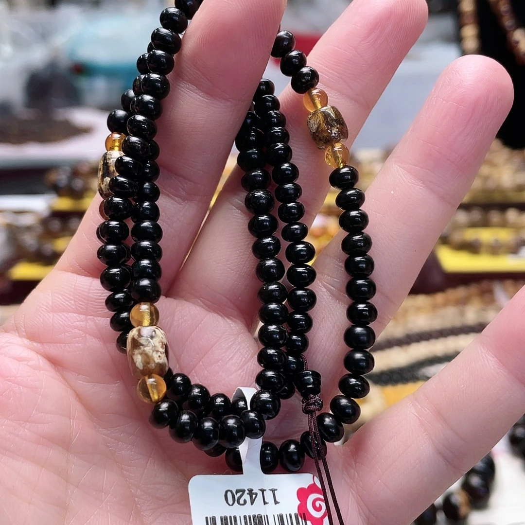 琥珀裸石未镶嵌五11420