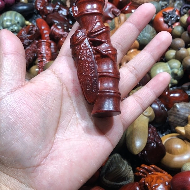 锦***婆维腊木（绿檀）12366547899987788