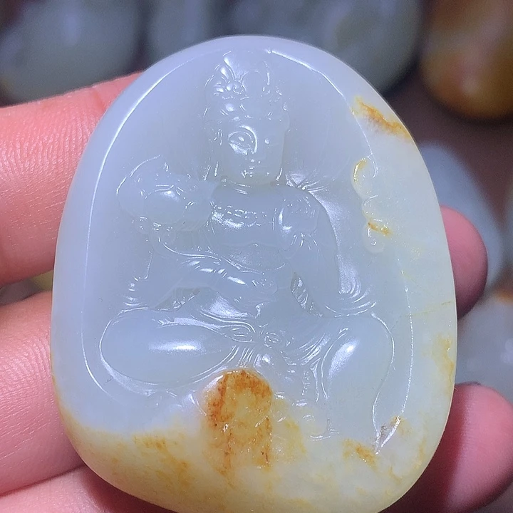 河***岸和田玉未镶嵌颈饰