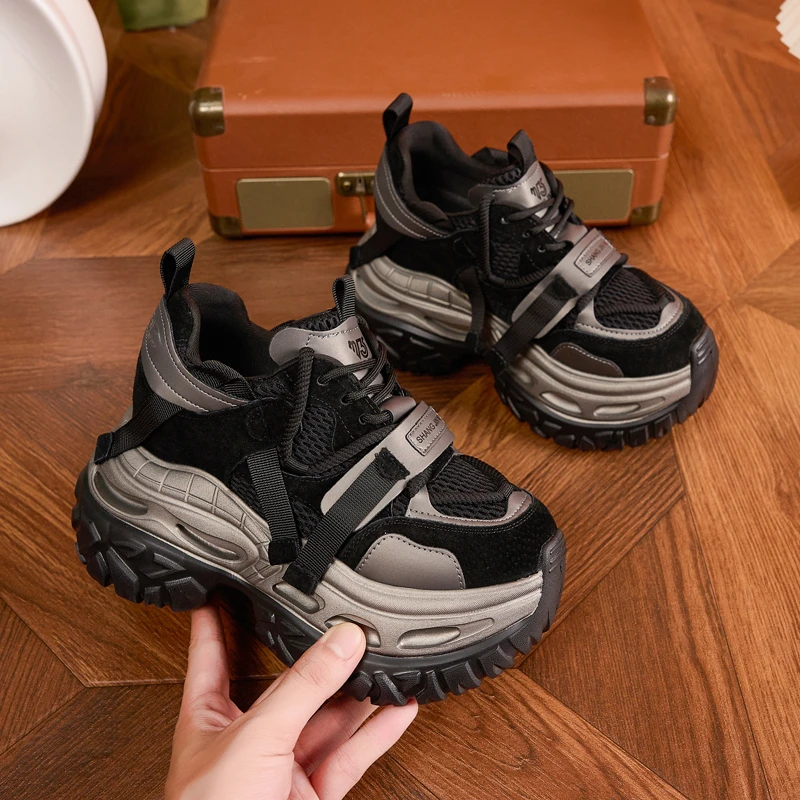 厚底老爹鞋女2025秋冬新款网面透气休闲鞋时尚百搭网红内增高女鞋