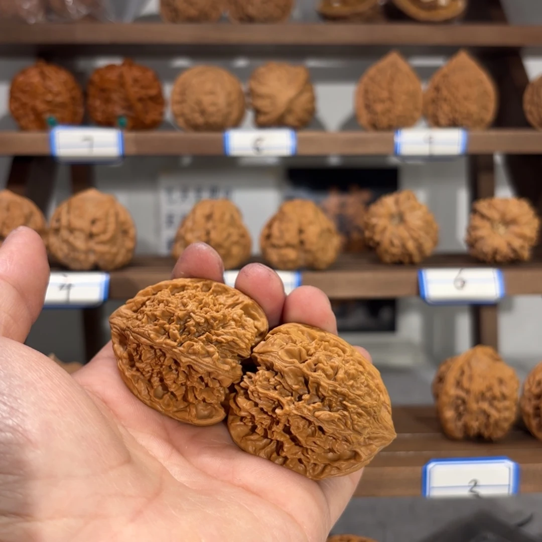 文玩核桃吊坠40满天星