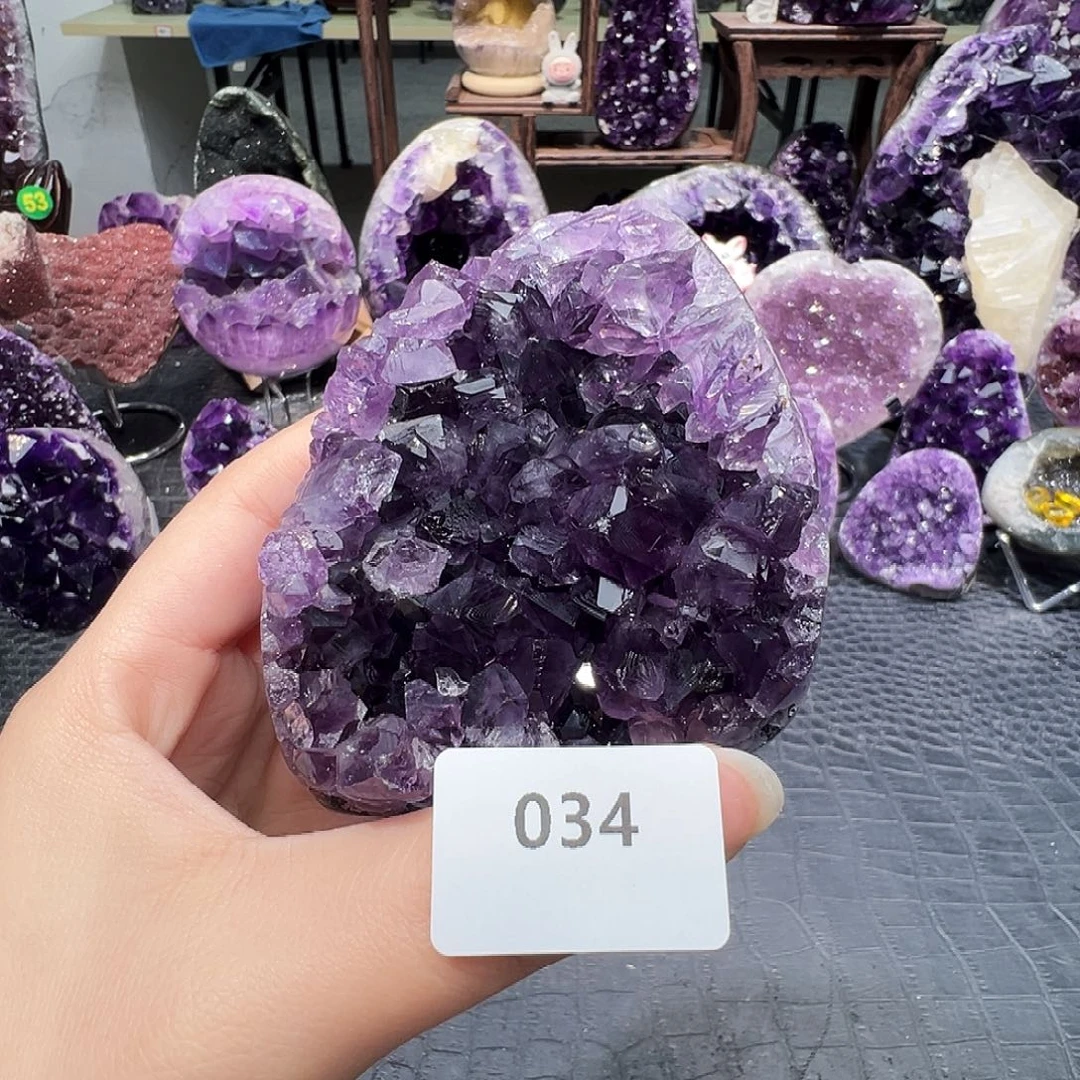 珠宝半成品未镶嵌紫晶