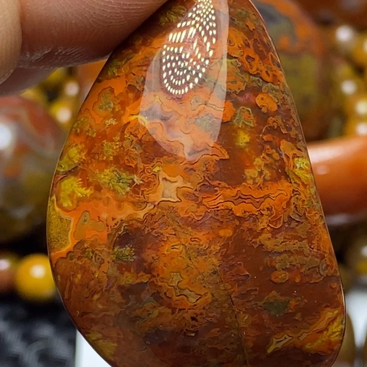 玛瑙/玉髓颈饰未镶嵌