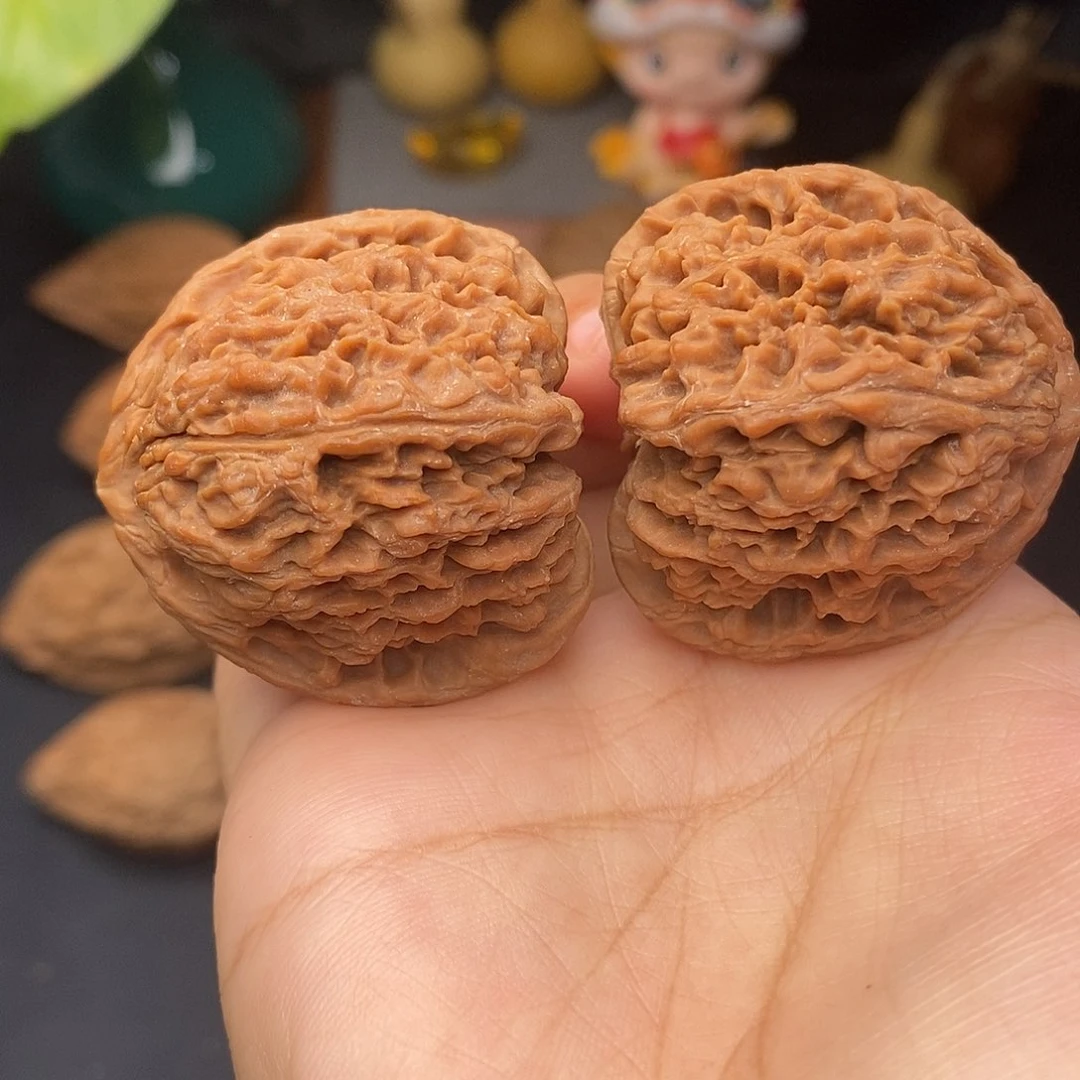 把件文玩核桃三角疆全品40