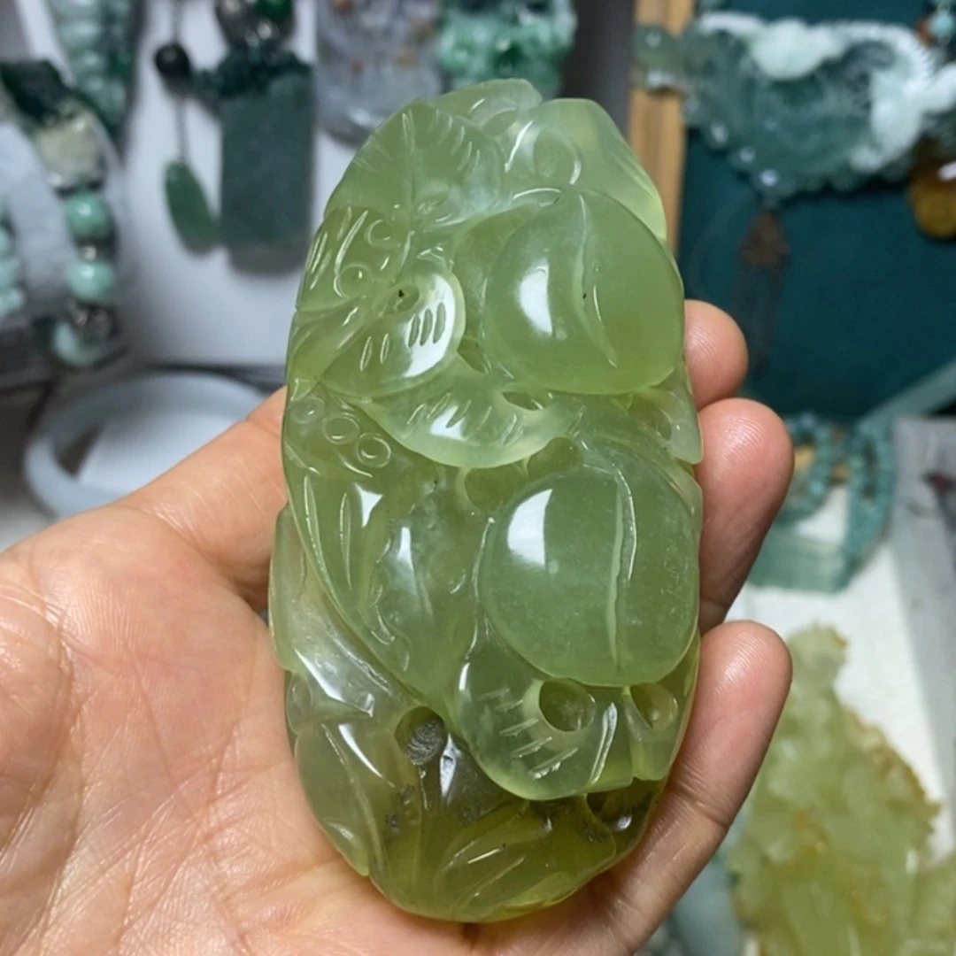 【闪购商品】翡翠吊坠(赠链)未镶嵌