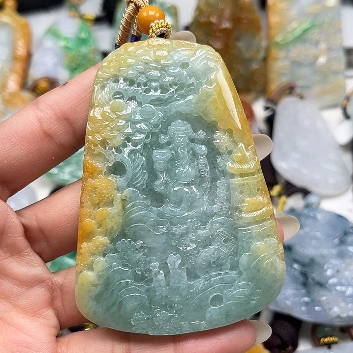 翡翠未镶嵌颈饰财神