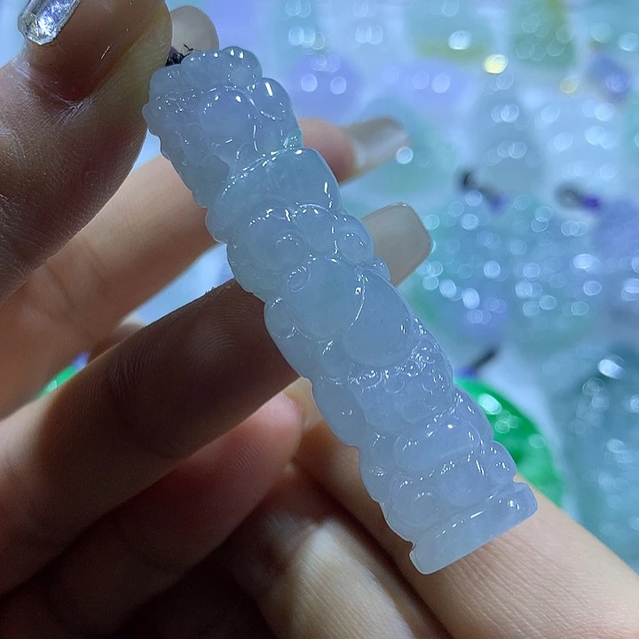 翡翠未镶嵌颈饰天然翡翠A货吊坠