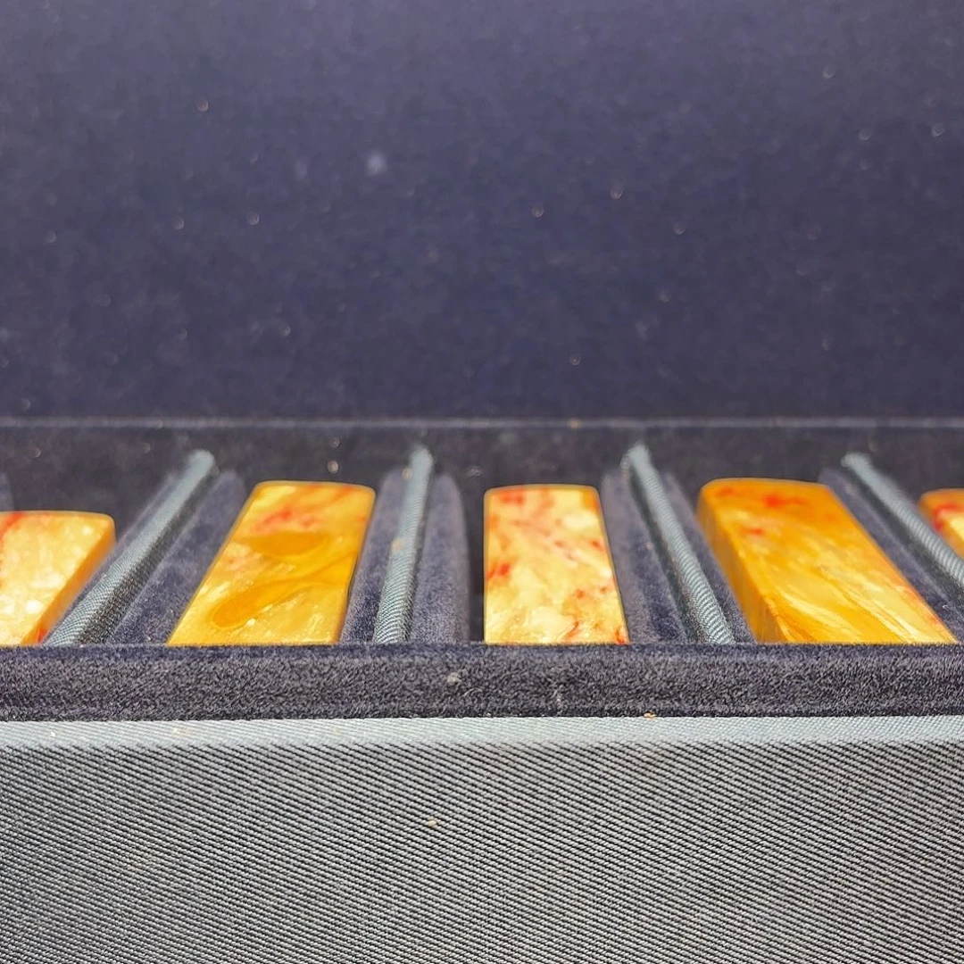 昌化石昌化田黄鸡血印章套组