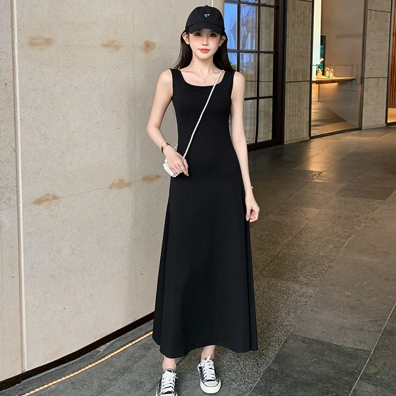 黑裙子女儿一镜到底背心连衣裙气质百搭休闲显瘦打底裙长款背心裙