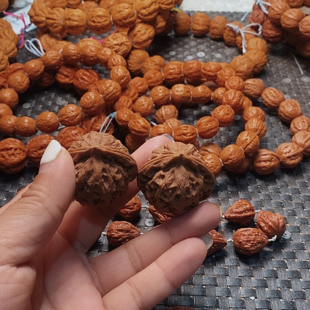 文玩核桃手串宫灯