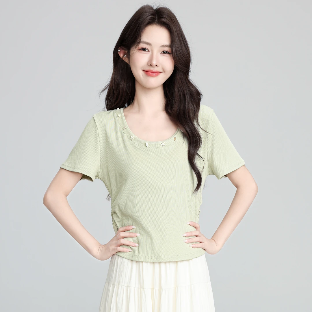 绿色U领短袖T恤女夏2025夏季新款设计感褶皱收腰显瘦体恤短款上衣