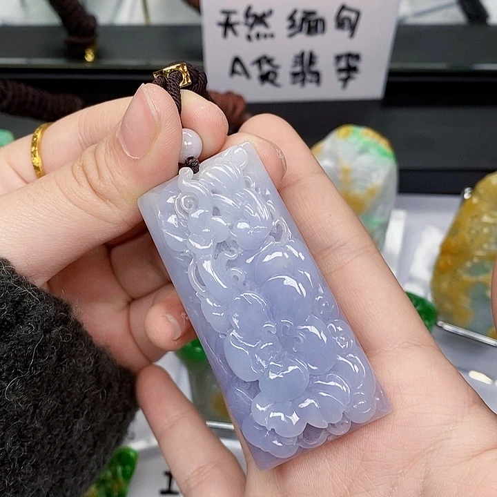 颈饰未镶嵌翡翠翡翠A货