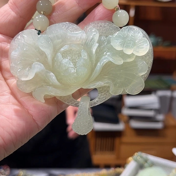未镶嵌岫玉毛衣链