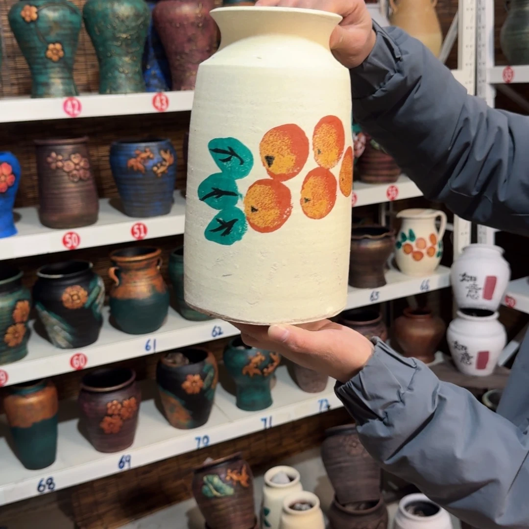 红陶红陶浮雕花盆炸炸炸