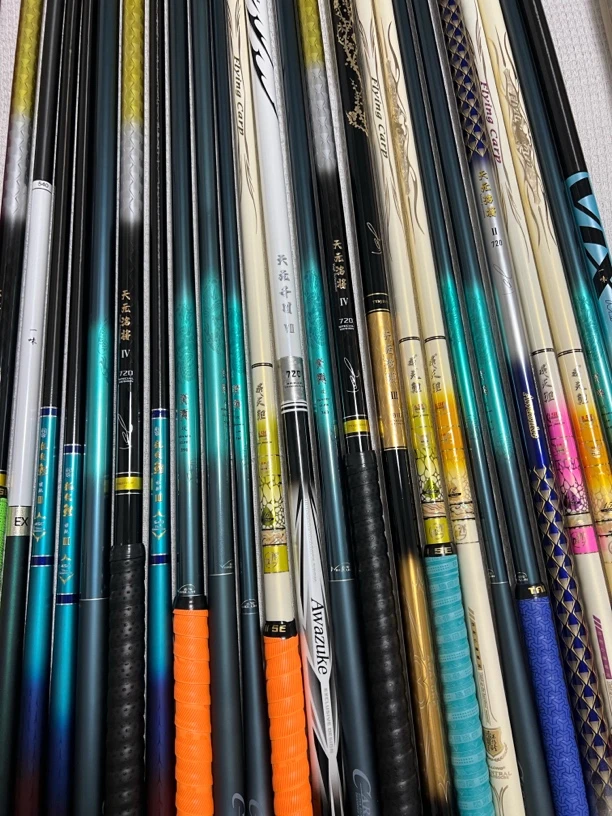 清仓处理98新钓竿 手感轻盈舒适 适合多种场景垂钓