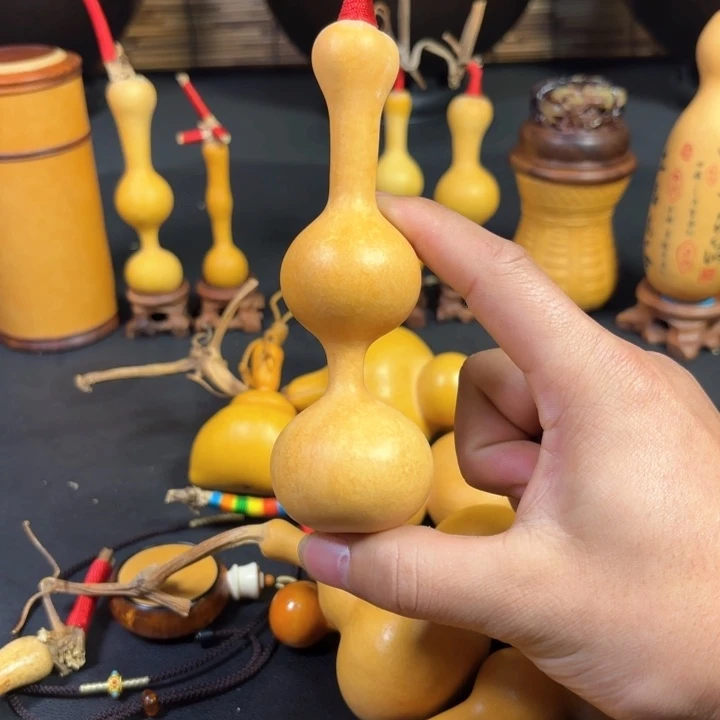 H***哈哈哈哈哈哈葫芦