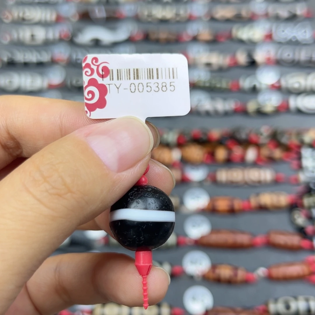 小***月玛瑙/玉髓颈饰合金