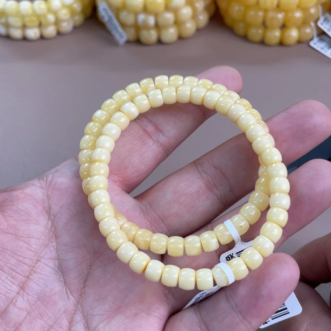 琥珀裸石未镶嵌112多样性发其一