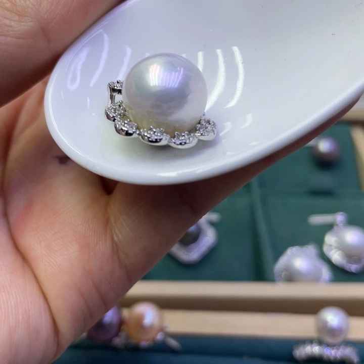 淡水珍珠吊坠(不含链)合金