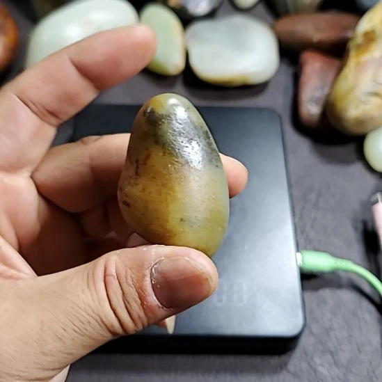 未镶嵌和田玉把件