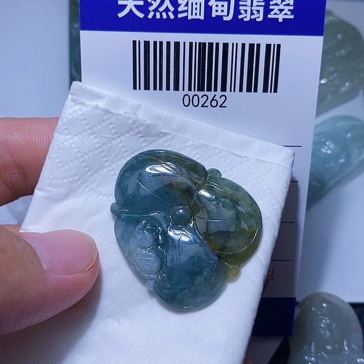 翡翠未镶嵌颈饰天光墟翡翠市场现金代购