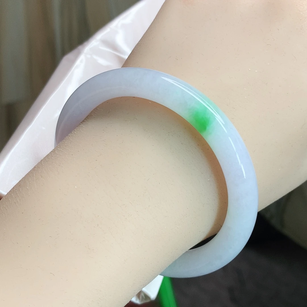 未镶嵌手镯翡翠55.2圈口粉紫阳绿美人条572