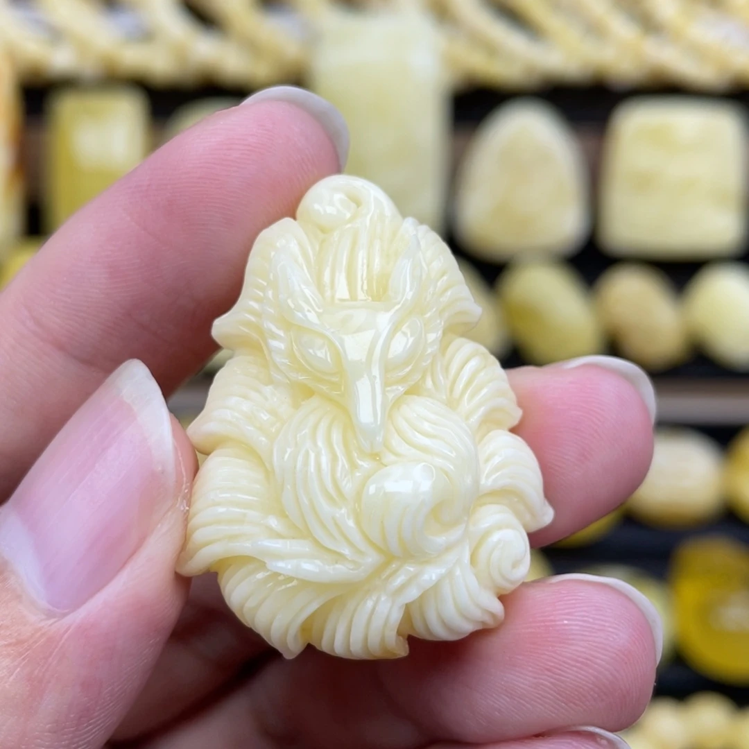 裸石琥珀未镶嵌琥珀蜜蜡