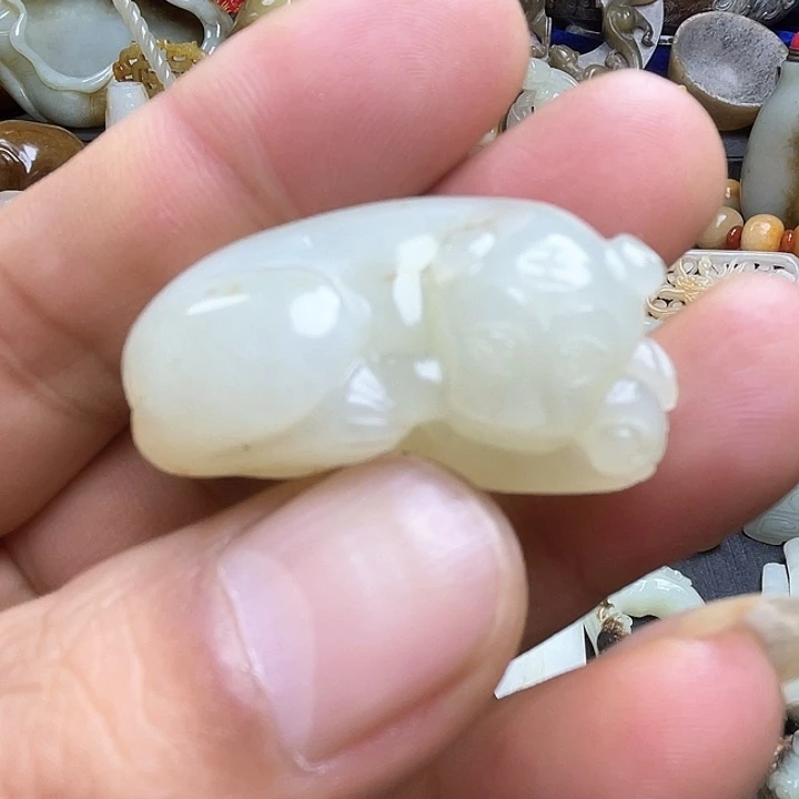 颈饰未镶嵌和田玉