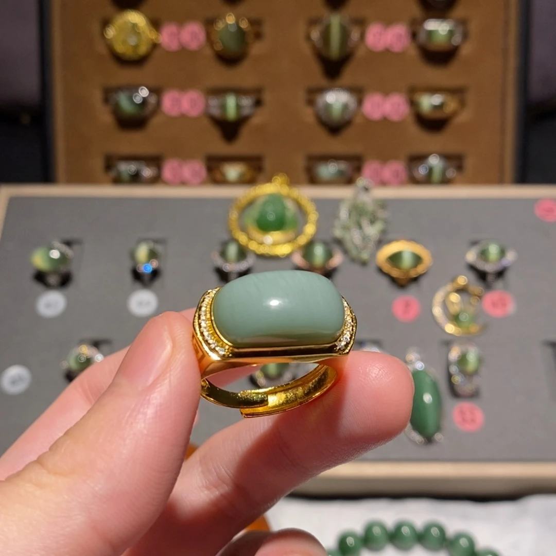 和田玉未镶嵌戒指