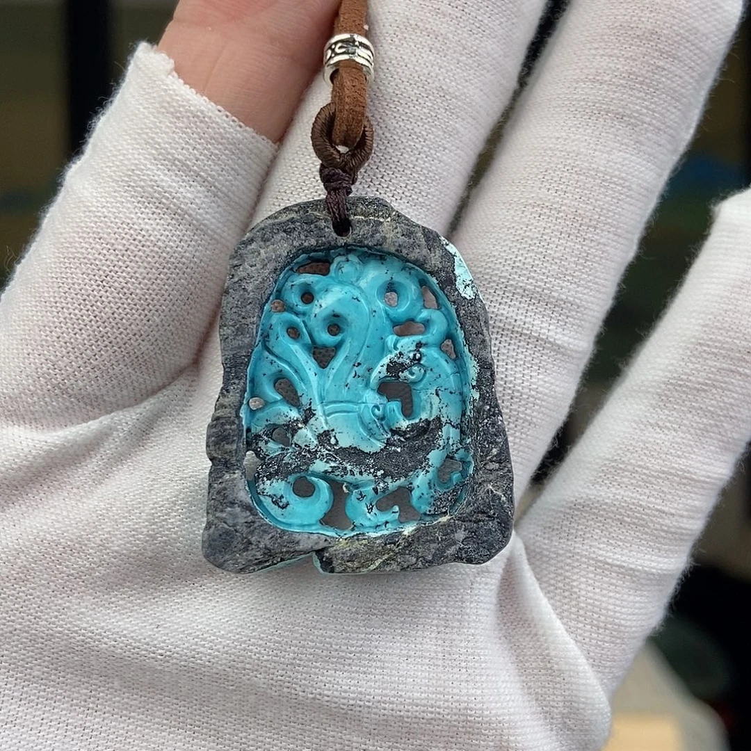 未镶嵌绿松石珠宝奇石