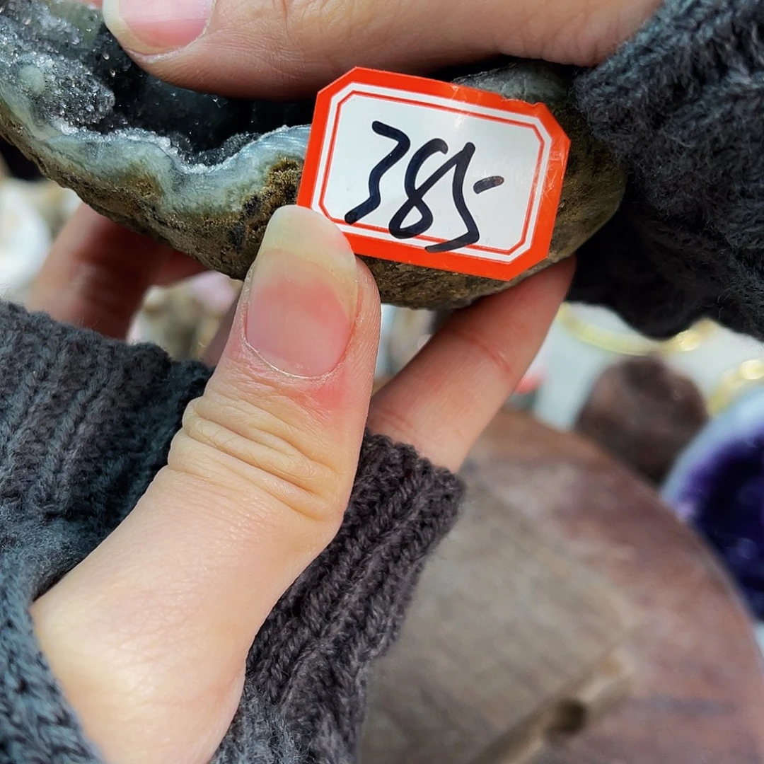 水晶随形摆件未镶嵌